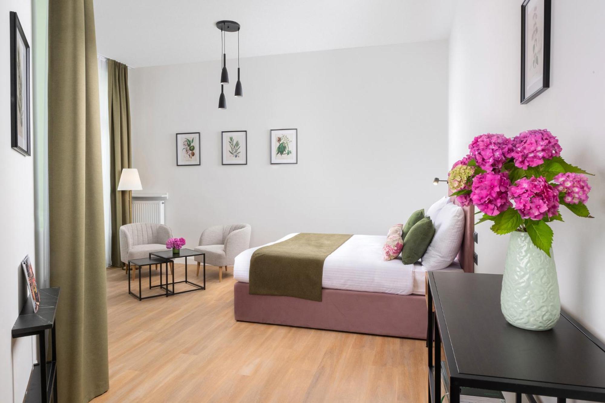 Premium Apartment